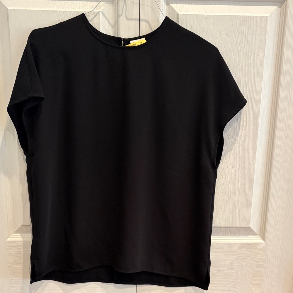 Babaton Classic Black Blouse